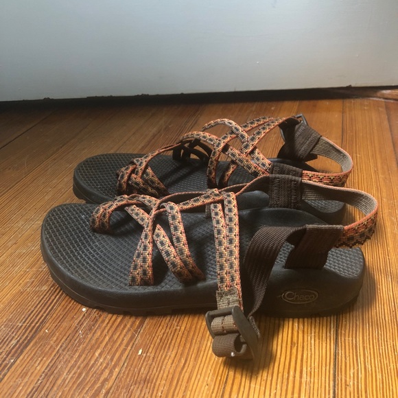 Chacos - Picture 2 of 2